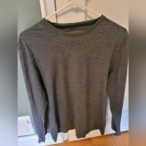 Men's Banana Republic Longsleeve Softwear Tee Size Medium